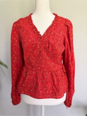 Universal Thread Red Floral  Long-Sleeve Top
